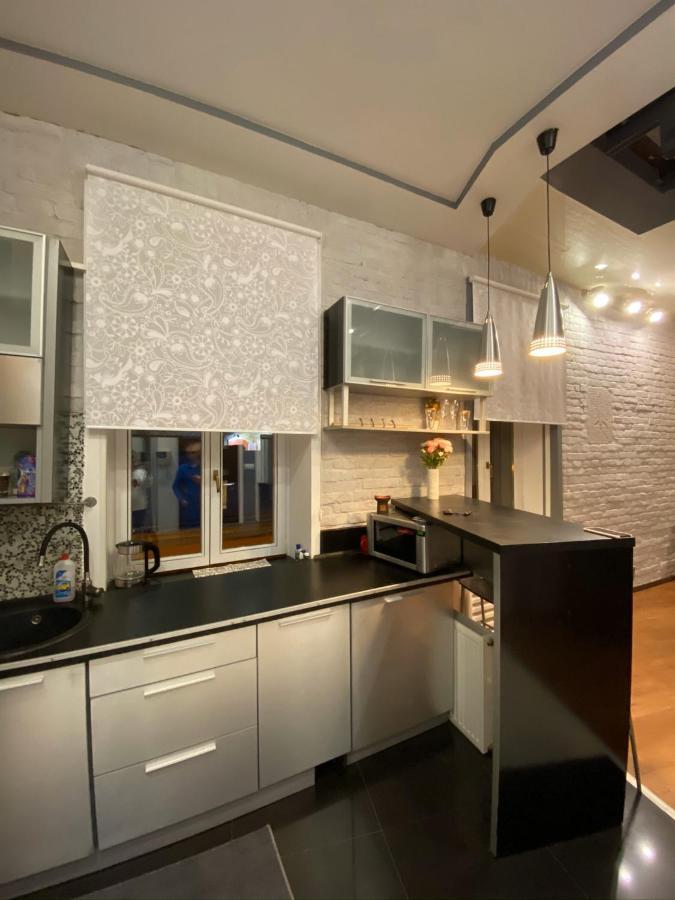 Apt In The Center Of The Town Near The Opera House Apartman Lviv Kültér fotó