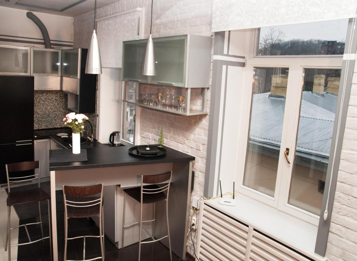 Apt In The Center Of The Town Near The Opera House Apartman Lviv Kültér fotó